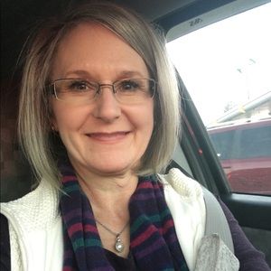 Meet your Posher, Pamela